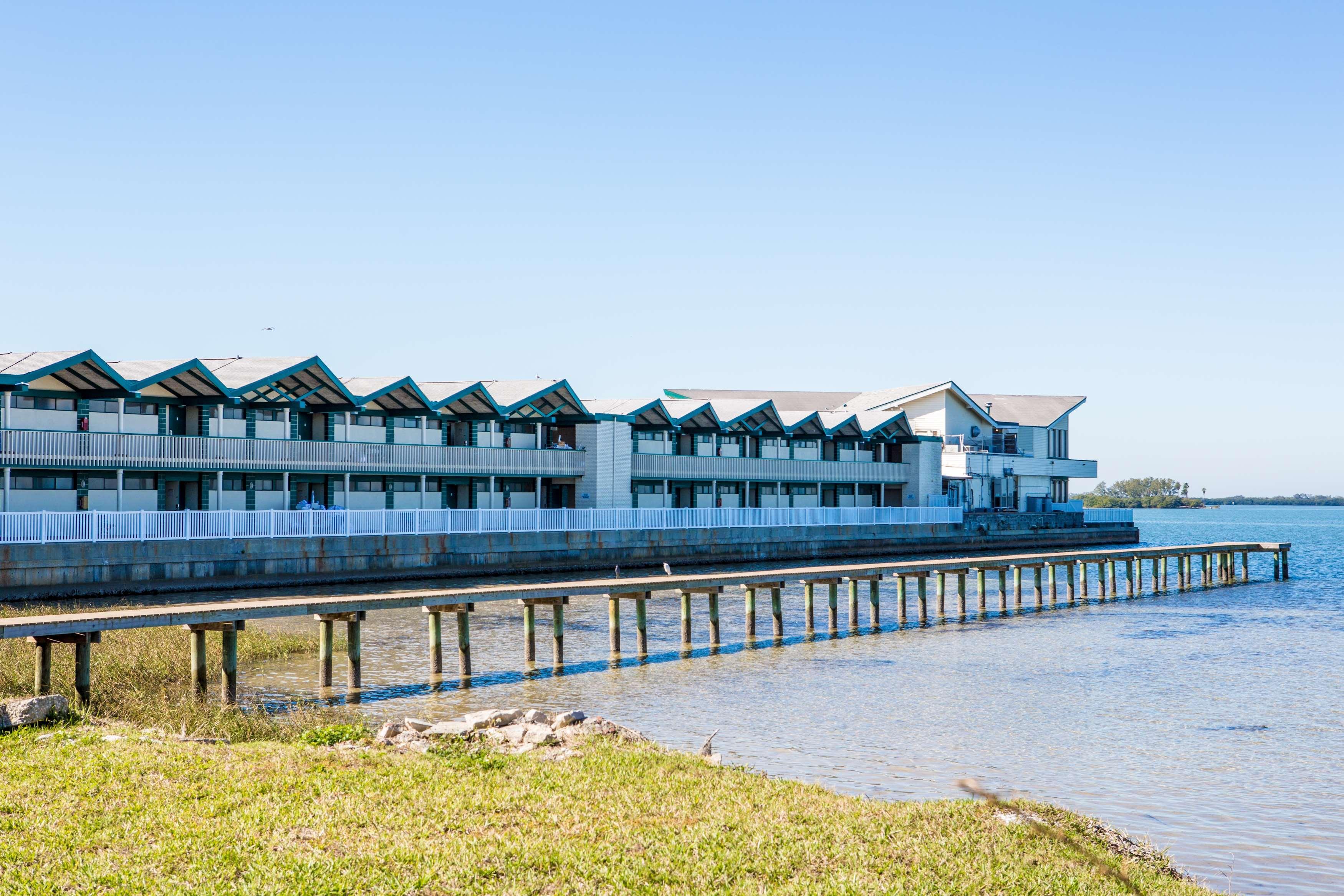 Best Western Plus Yacht Harbor Inn Данидин Экстерьер фото